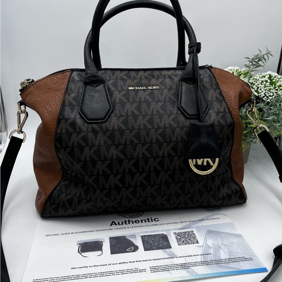 MICHAEL Michael Kors Handbags - Michael Kors Authenticated Avril Brown Signature Top Zip Satchel Crossbody Bag